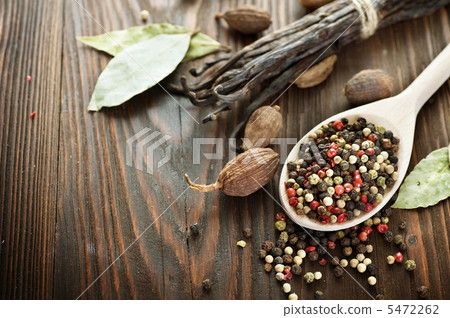 Spices Closeup 5472262