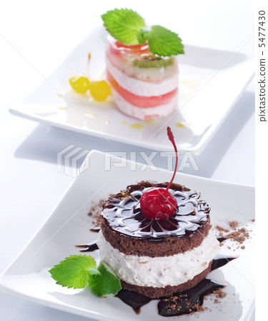 Cake. Selective Focus 5477430