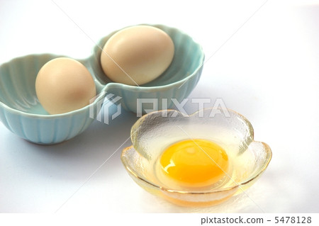 Caterpillar chicken egg 5478128