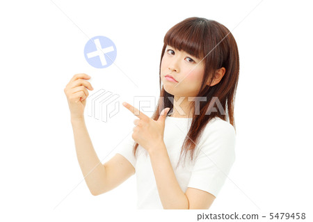 A woman with a cross 5479458