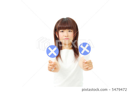 A woman with a cross 5479472