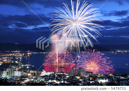 "Nagano Prefecture" Fireworks at Lake Suwa Fireworks Festival on Suwa Lake "Nagano Prefecture" Fireworks at Lake Suwa Fireworks Festival on Suwa Lake 5479731