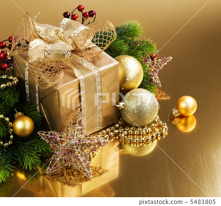 Christmas Gifts Christmas Gifts 5483805