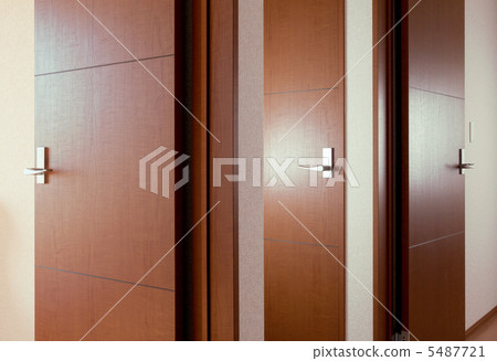 A door A door 5487721