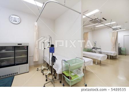 Examination room 5489535