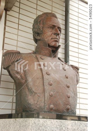 Bust of Perry (Perry Park / Kurihama, Yokosuka-shi, Kanagawa) Bust of Perry (Perry Park / Kurihama, Yokosuka-shi, Kanagawa) 5490023