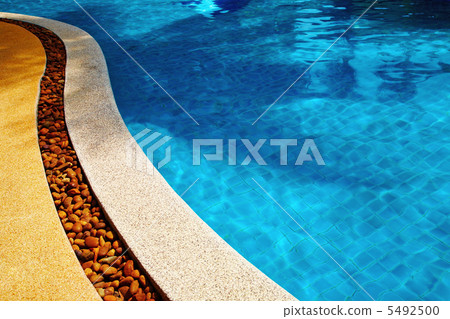 Swimming pool detail 5492500