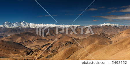 Tibetan landscape 5492532