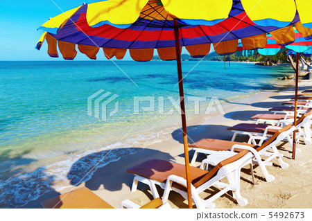 Tropical beach, Thailand 5492673