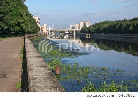 River Pregel in Kaliningrad 5493652