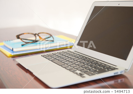 Laptop computer and notebook 5494713