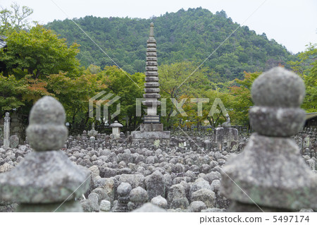 Stone pagoda of Nanno Buddha 5497174