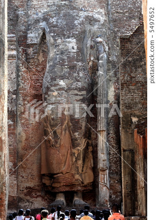 Polonnaruwa remains Polonnaruwa remains 5497652