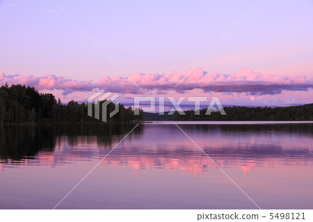 Lake Redakami 5498121