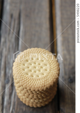 Biscuits stacked vertically - baked goods Biscuits stacked vertically - baked goods 5498220