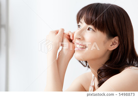 女性肖像 5498873