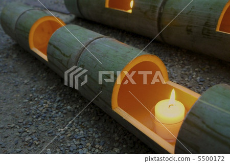 Bamboo and candle 5500172