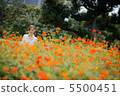 Flowers and women 5500451