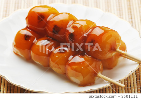 Mitarashi dumpling  5501111