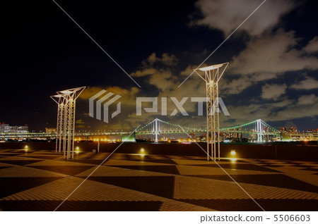 Rainbow Bridge Light Up Rainbow Bridge Light Up 5506603