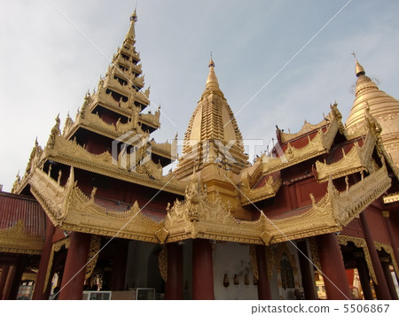 Schuesseigong Paya Schuesseigong Paya 5506867