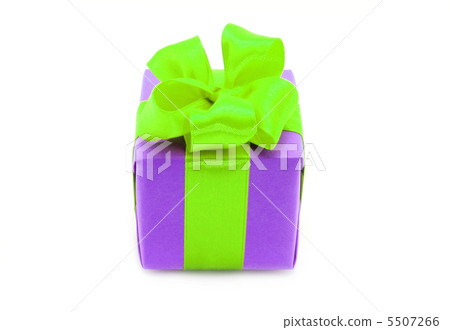 Present box with green bow Present box with green bow 5507266
