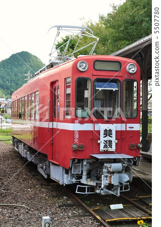 電車601 5507780