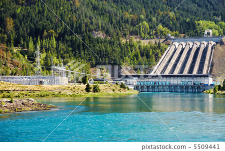 Hydroelectric dam, New Zealand 5509441