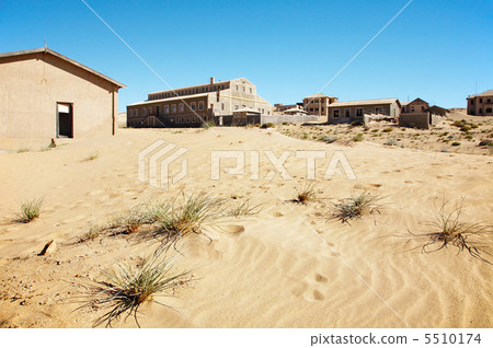 Kolmanskop Ghost Town, Namibia 5510174