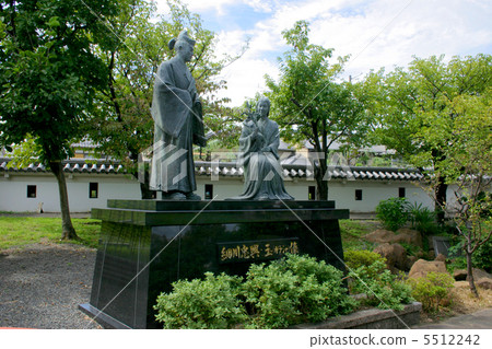 Kyoto Katsuruji Castle Park Hosokawa Tadayoshi · Ball (Garasha) statue 5512242