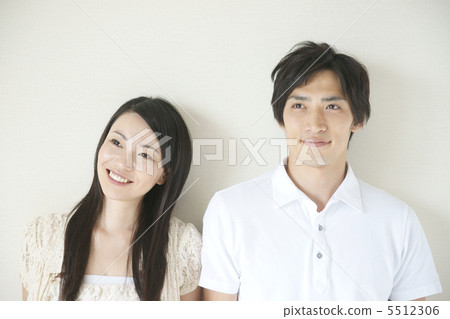 Newlywed image Newlywed image 5512306