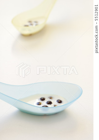 Tapioca coconut milk 5512901