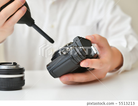 Cleaning of camera body 5513213