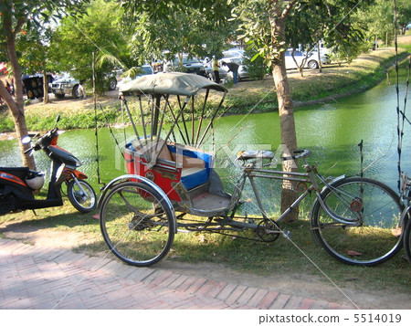 Tuk-tuk 5514019
