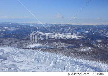 Rape of Hakkoda mountain 5519080