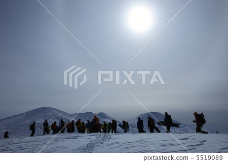 Hakkoda山的強姦 5519089