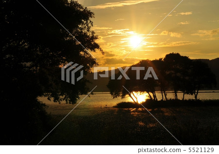Setting sun Setting sun 5521129