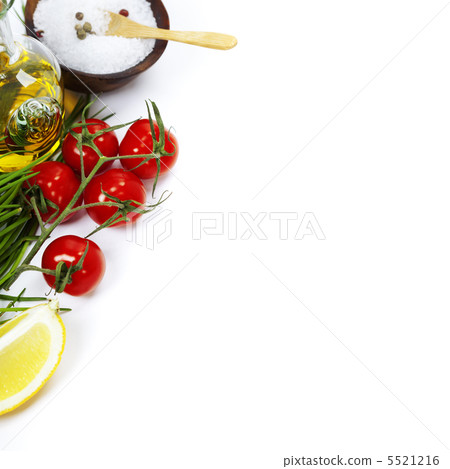 Olive oil and ingredients Olive oil and ingredients 5521216