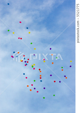 A balloon A balloon 5521775