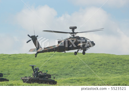 AH-64D Apache in flight movement AH-64D Apache in flight movement 5523521