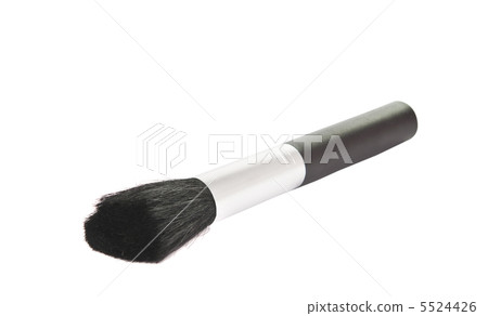 Brush makeup isolated 5524426
