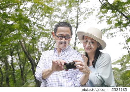 Senior relaxation image in the forest 5525185