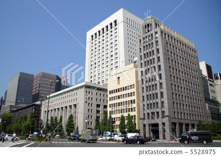 Hibiya intersection 5528975