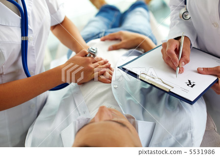 Healthcare Healthcare 5531986