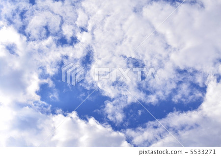 秋天的天空 秋天的天空 5533271
