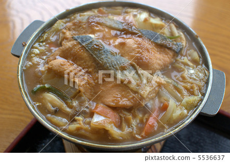 promptly-fried salmon 5536637