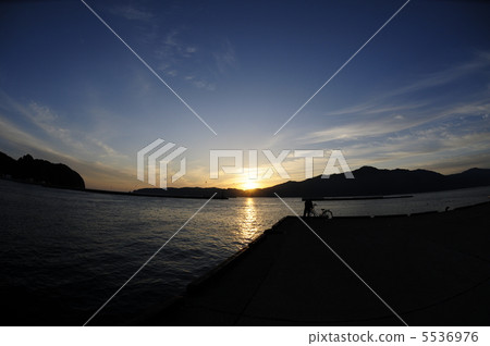 Sunrise in Miyako Bay 5536976