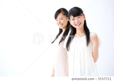 Two women Two women 5537721