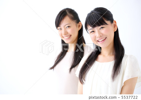 Two women Two women 5537722