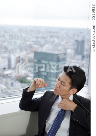 放鬆的商人 放鬆的商人 5539938